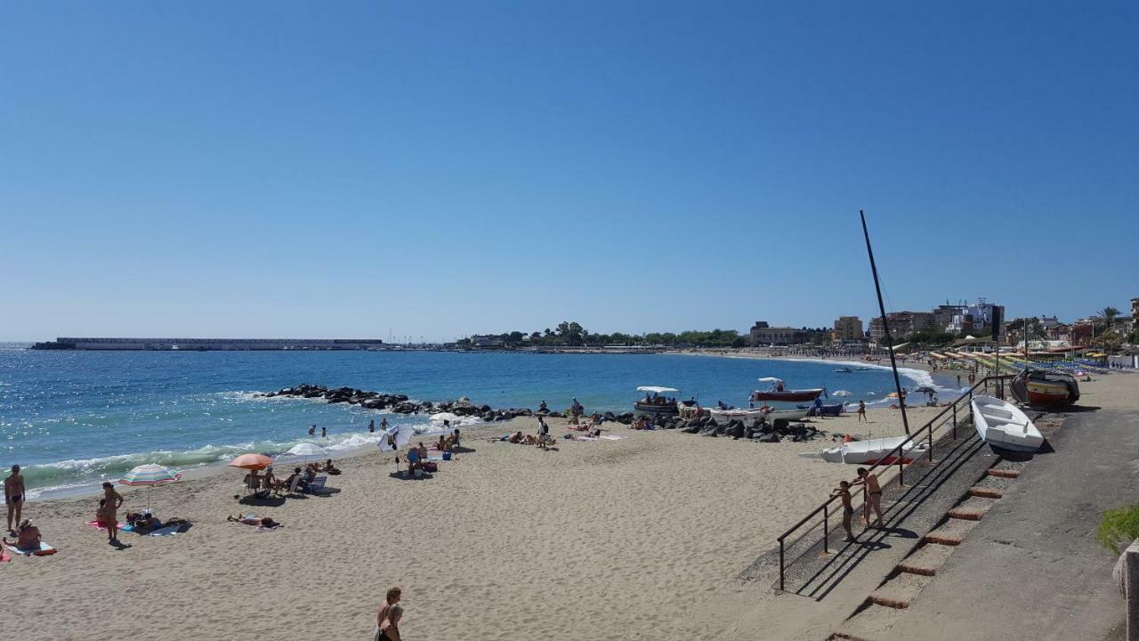 Apartament Casa Dany&Olga Giardini-Naxos Zewnętrze zdjęcie