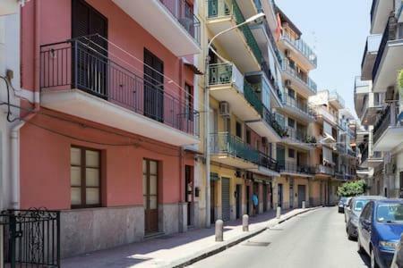Apartament Casa Dany&Olga Giardini-Naxos Zewnętrze zdjęcie