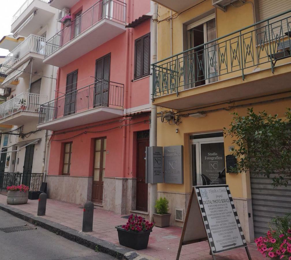 Apartament Casa Dany&Olga Giardini-Naxos Zewnętrze zdjęcie